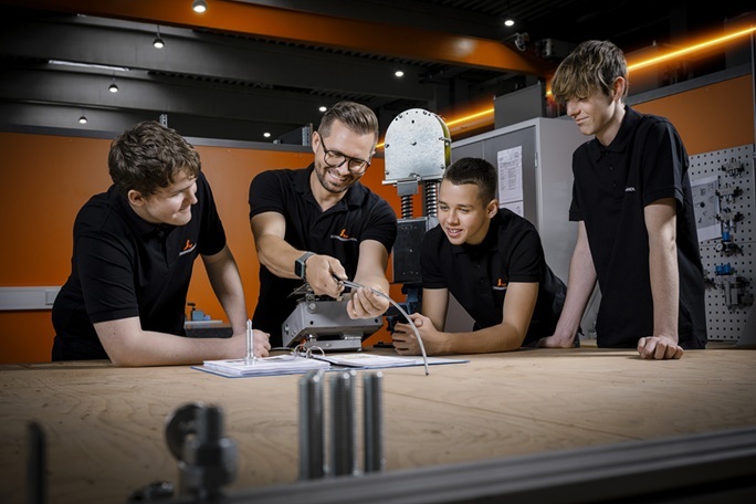Lehrlingsausbilder Metalltechnik & Maschinenbautechnik (w/m/d), 1. Bild